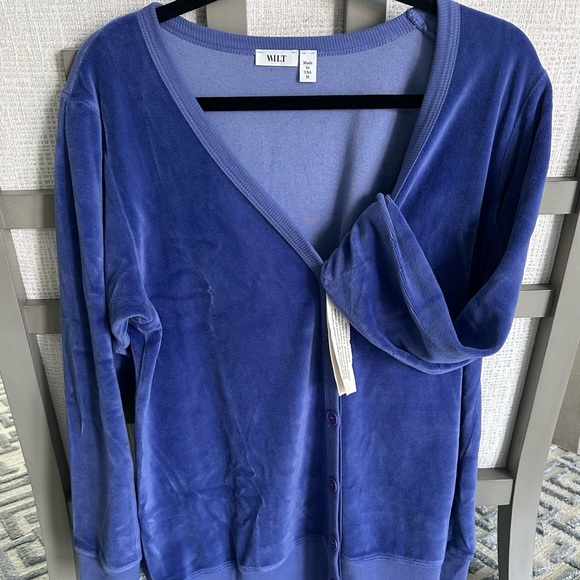 WILT Women’s Sz M Slouchy Femme Sleeve Velour Cardigan
SKU: W996191-COBALT-XS-C - Picture 6 of 6